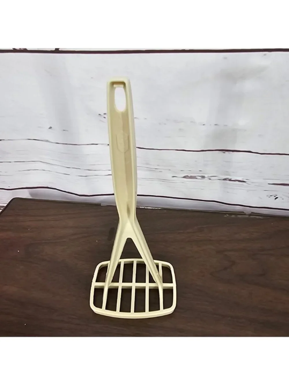 Foley Beige Plastic Potato Masher With Grid Design For Smooth & Easy Mashing